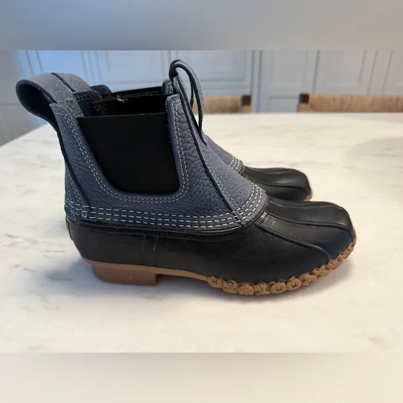 LL BEAN Chelsea Boot, size CM (approximately women’s 7) - Picture 2 of 9